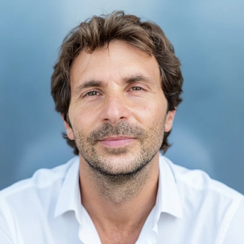 Santiago, del equipo de Efecto Newton
